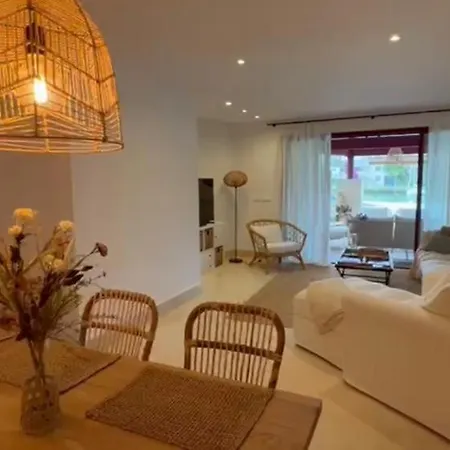 Luxury Marina De Sotogrande Playa Y Jardin Διαμέρισμα